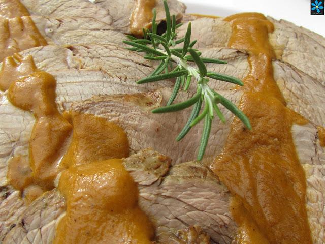 Ternera asada en salsa de verduras