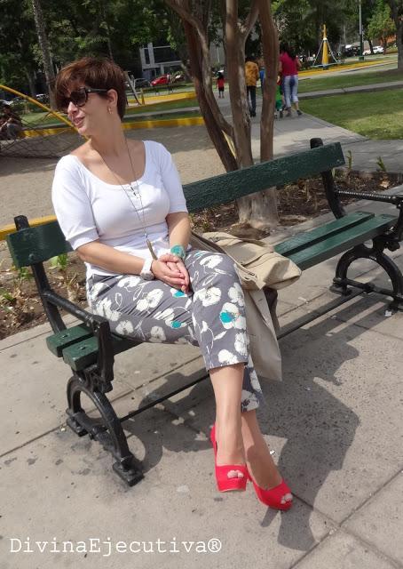 Mis Looks:  Pantalones Floreados