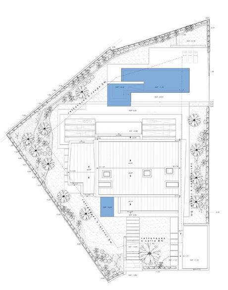 Nuevas imágenes de obra de una vivienda unifamiliar situada al noroeste