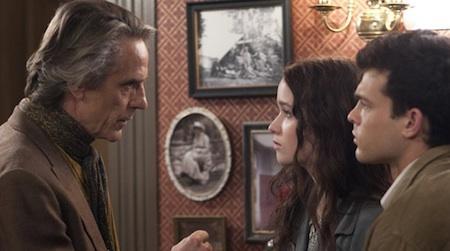 “Hermosas criaturas”: El hechizo del amor adolescente “Hermosas criaturas”: El hechizo del amor adolescente