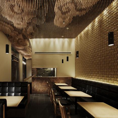 ALGO MÁS QUE TECHOS