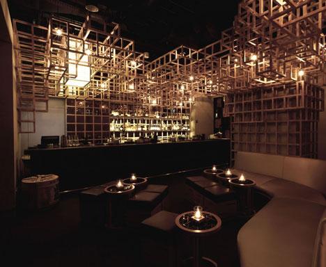 ALGO MÁS QUE TECHOS