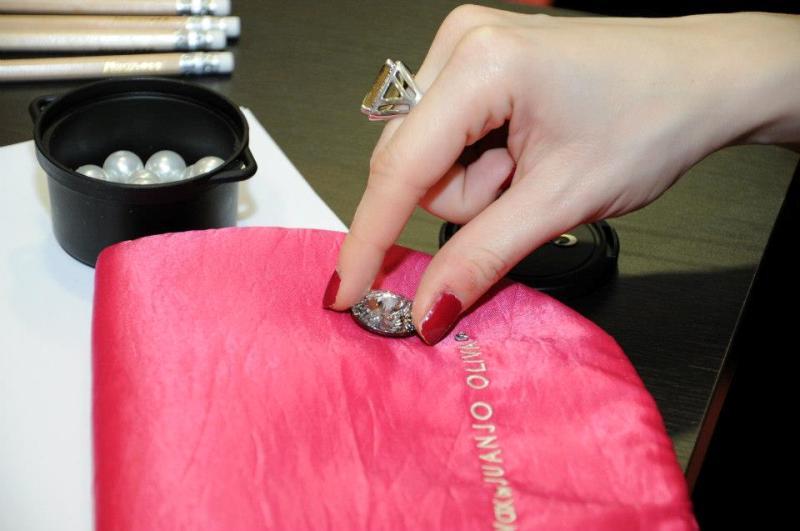 Veet Easy Wax & Juanjo Oliva