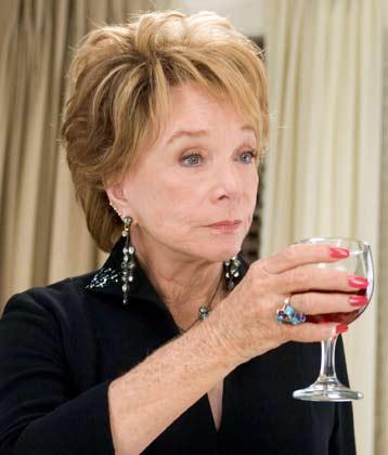 Shirley MacLaine volverá a Downton Abbey y [spoiler] ya hay sustituto para…