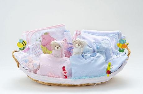 PRESENTACIÓN Y SORTEO TUBABYSHOWER.ES Cesta para dos