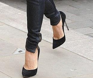 Consigue los tacones imposibles de Victoria Beckham