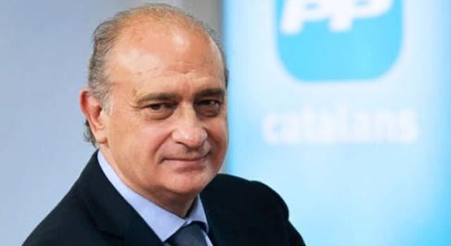 La FELGTB pide al Ministro del Interior que abandone su militancia religiosa o que dimita