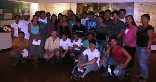 ALUMNOS DEL PROGRAMA NOPOKI (UCSS-ATALAYA) EN EL MUSEO NACIONAL DE ARQUEOLOGÍA, ANTROPOLOGÍA E HISTORIA DEL PERÚ