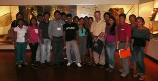 ALUMNOS DEL PROGRAMA NOPOKI (UCSS-ATALAYA) EN EL MUSEO NACIONAL DE ARQUEOLOGÍA, ANTROPOLOGÍA E HISTORIA DEL PERÚ