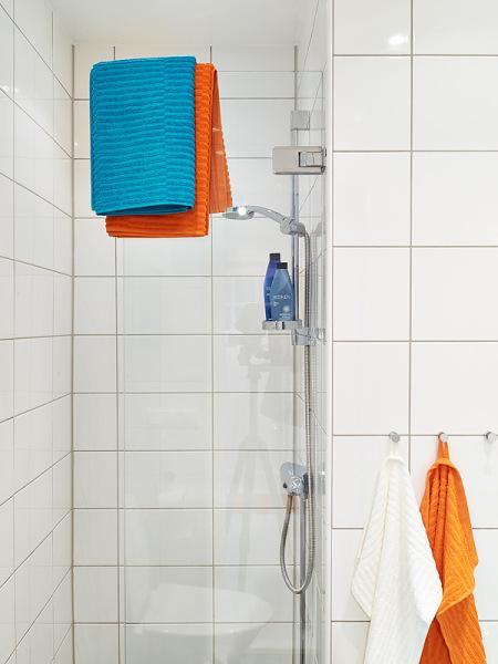 vintage sofá chaiselong redondo sillas tulip blanco sillas mesas retro revestimiento madera paredes reciclaje decoración pizarra con nombres arte decoración piso retro decoración panelado de madera blanca decoración objetos retro muebles nórdicos mueble bar retro diseño danés 50 60 flores decoración tulipantes Decorar con objetos de segunda mano decoración vintage decoración retro decoración nórdica decoración letras madera decoración en blanco decoración de los 70 decoración cajas tarros botes cuadro sueco de los ojos cocina blanca retro casita del pueblo decoración casita de la playa decoración botes metal retro botes antiguos de metal blog interiores blog decoración nórdica blog decoración artículos hogar nórdicos 