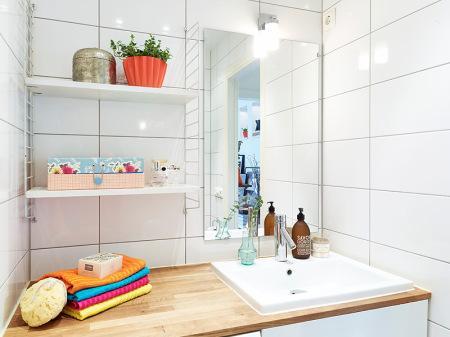 vintage sofá chaiselong redondo sillas tulip blanco sillas mesas retro revestimiento madera paredes reciclaje decoración pizarra con nombres arte decoración piso retro decoración panelado de madera blanca decoración objetos retro muebles nórdicos mueble bar retro diseño danés 50 60 flores decoración tulipantes Decorar con objetos de segunda mano decoración vintage decoración retro decoración nórdica decoración letras madera decoración en blanco decoración de los 70 decoración cajas tarros botes cuadro sueco de los ojos cocina blanca retro casita del pueblo decoración casita de la playa decoración botes metal retro botes antiguos de metal blog interiores blog decoración nórdica blog decoración artículos hogar nórdicos 