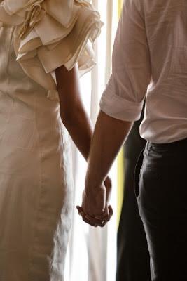 REAL WEDDING: UNA MODERNA BODA EN GRIS Y AMARILLO