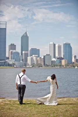 REAL WEDDING: UNA MODERNA BODA EN GRIS Y AMARILLO
