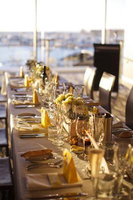 REAL WEDDING: UNA MODERNA BODA EN GRIS Y AMARILLO