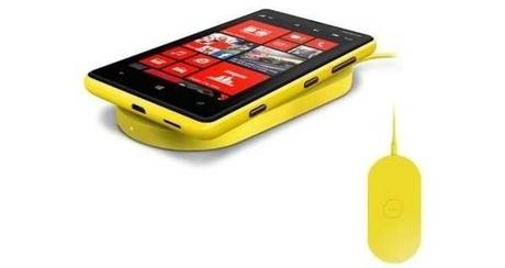 Busca todos los accesorios necesarios para Lumia 920 en MyTrendyPhone España Pad inalámbrico de carga para Nokia Lumia 920