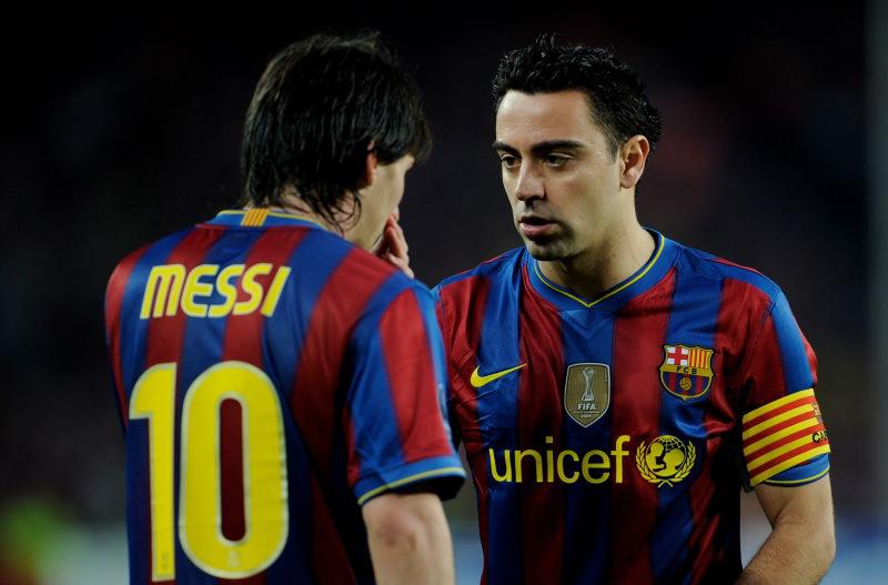Xavi debe hablar con Messi