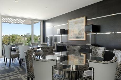 NUEVAS IMÁGENES DE UNA VIVIENDA UNIFAMILIAR A-CERO UBICADA EN UNA EXCLUSIVA URBANIZACIÓN DE MADRID NUEVAS IMÁGENES DE UNA VIVIENDA UNIFAMILIAR A-CERO UBICADA EN UNA EXCLUSIVA URBANIZACIÓN DE MADRID