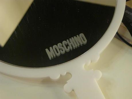 ♥The Love Pop Up♥ ♥The Love Pop Up♥