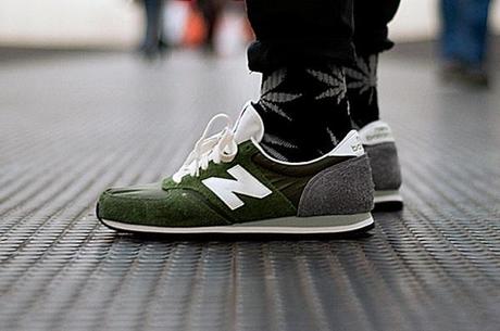 Zapatillas Running para los looks de calle, no saldrás de casa sin ellas new-balance-made-in-england-u420uo-forest-green-grey-1