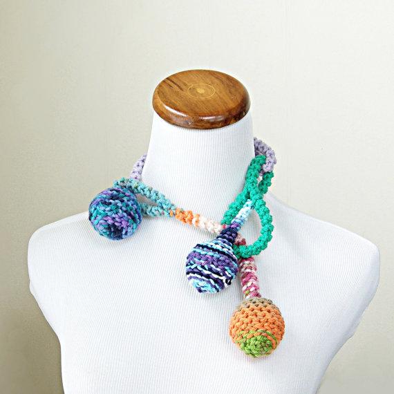 Accesorios + complementos de moda que realzan tu ESTILO