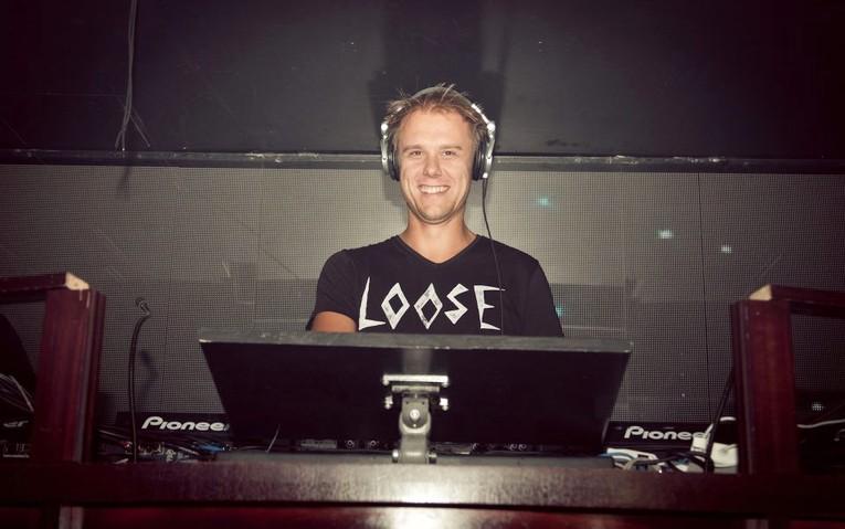 ¡¡Armin, cómo pegas en este 2013, jodío!!