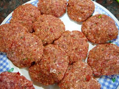 Mini hamburguesas especiales