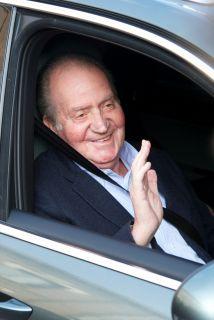 El Rey Juan Carlos de España dejó a las 11:00 horas locales (10:00 GMT) la Unidad de Cuidados Intensivos