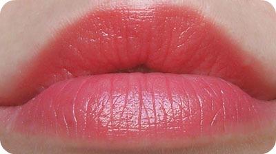 Lanzamiento: Jumbos para labios de Avon