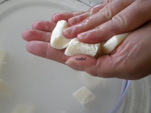 Bolitas de queso para ensaladas