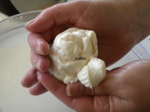 Bolitas de queso para ensaladas