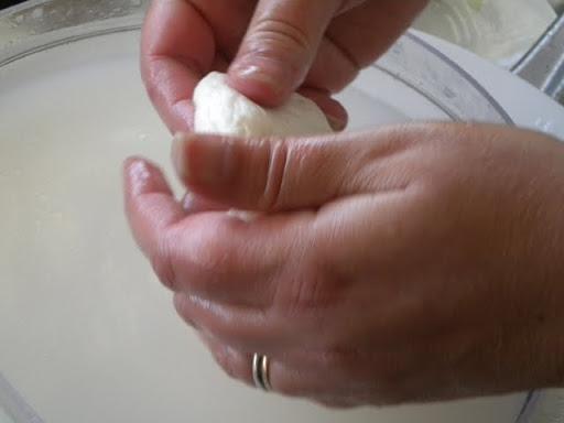 Bolitas de queso para ensaladas