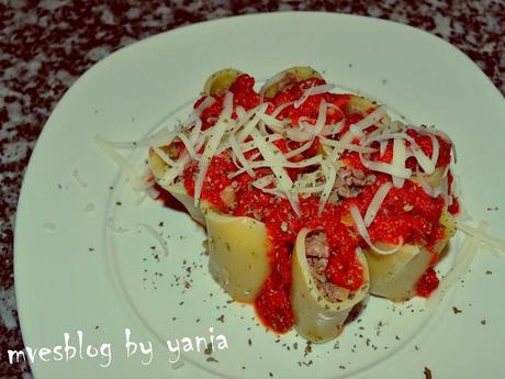 Paccheri rellenos de carne