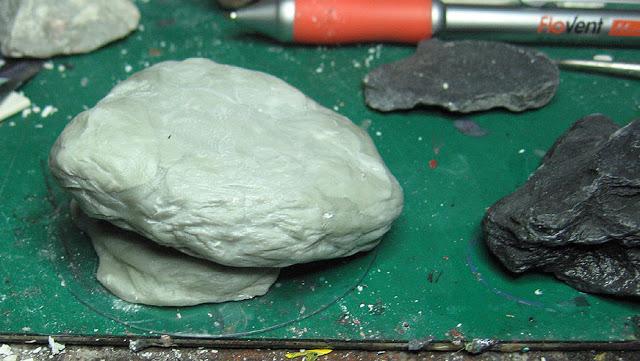 James Wappel Miniature Painting: Rock on!  Using more rocks to make rocks....