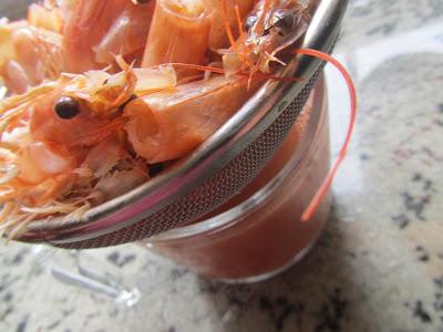 Albóndigas de rape y langostinos