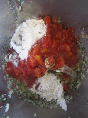 Albóndigas de rape y langostinos