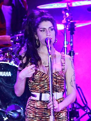 Amy Winehouse será homenajeada con una estatua en su 30 cumpleaños
