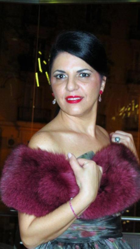 II Gala Benéfica a favor de la AECC Valencia .......