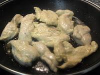 Pechugas de pollo al limón, del Chef Tobias Cooks. 