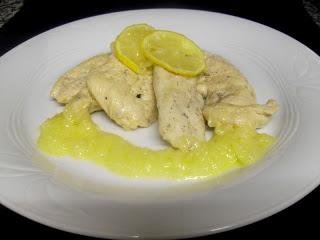 Pechugas de pollo al limón, del Chef Tobias Cooks. 
