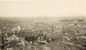 Vista aérea de la Plaza Mayor en 1928