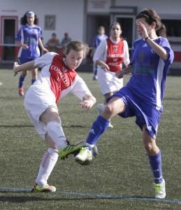 femenino de fútbol entre O Val y el Bértola /