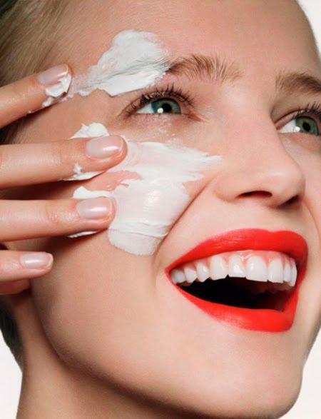 Tip belleza: ¿A qué edad se empieza a usar antiarrugas?