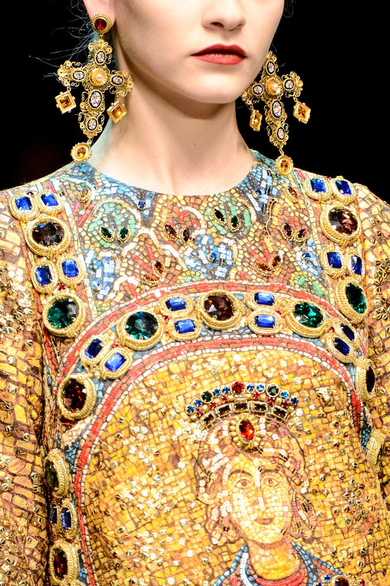 DOLCE AND GABBANA  SPRING 2013. Imposibles de superar ..