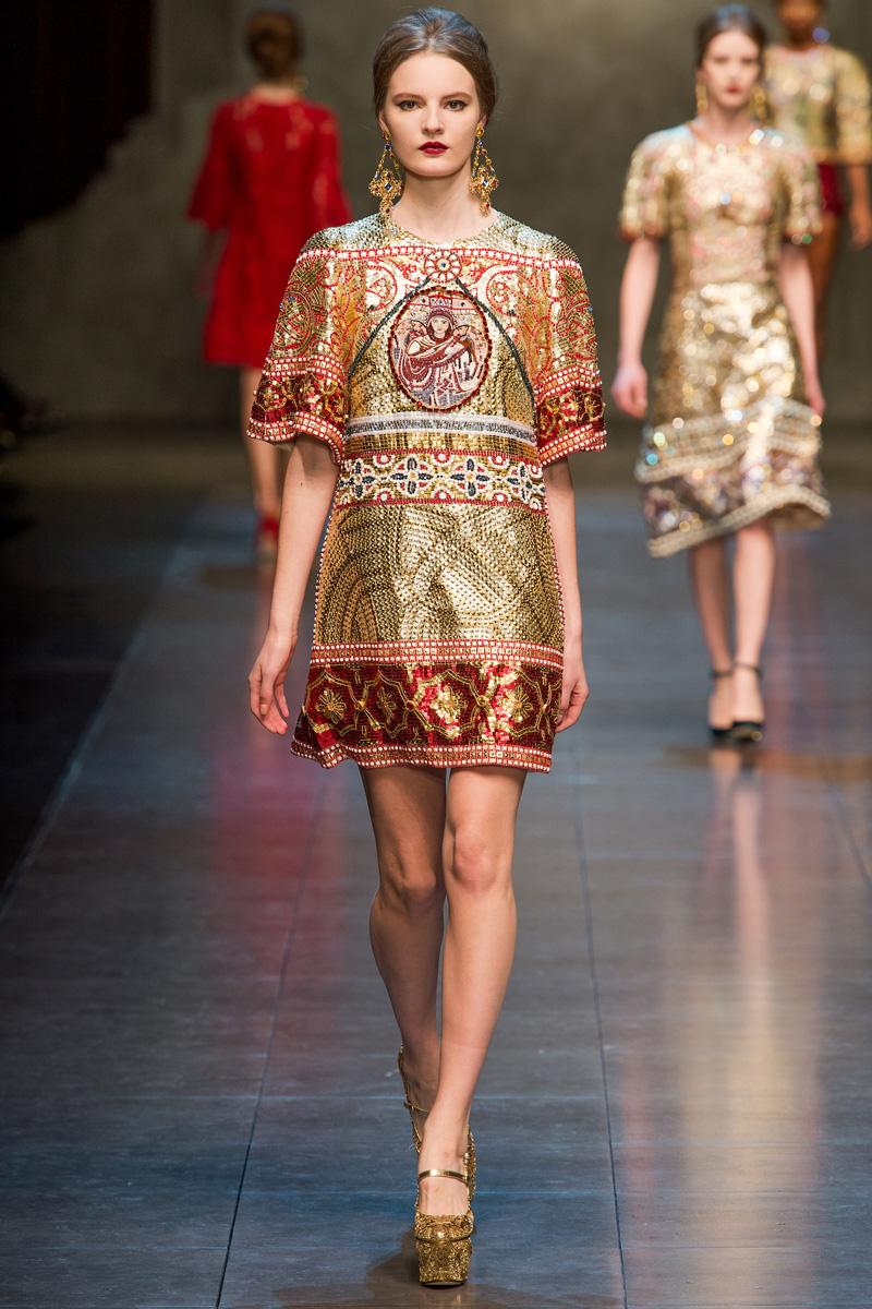 DOLCE AND GABBANA  SPRING 2013. Imposibles de superar ..