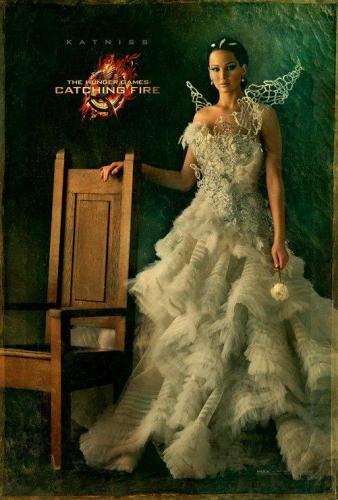 Jennifer Lawrence como Katniss Evergreen