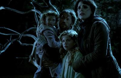 Mamá: Terror de la factoría Del Toro