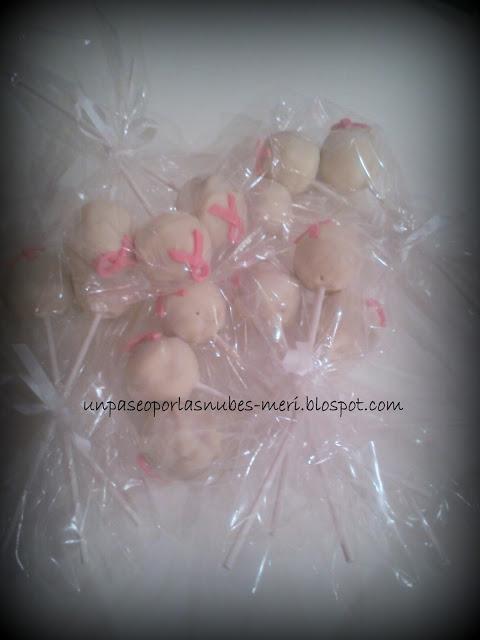 TARTA Y CAKE POPS contra el cancer