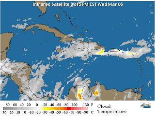ONAMET pronostica chubascos por humedad.
