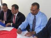Firman acuerdos para fortalecer alcaldías Barahona.