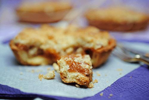 Tartaletas de membrillo y queso al limón